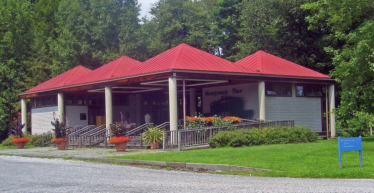 Annandale-on-Hudson, NY - Datei:Montgomery Place visitors' center.jpg – Wikipedia